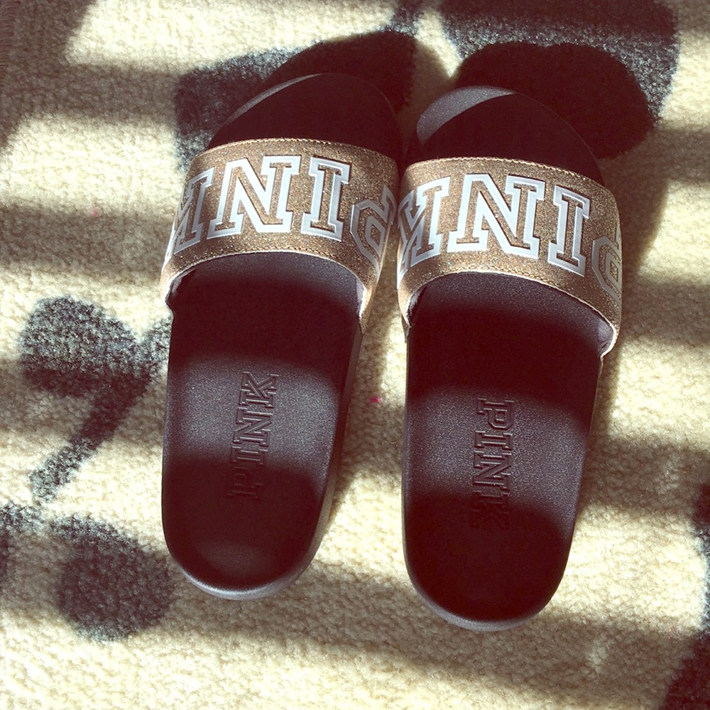 Victoria Secret PINK Gold Glitter Slides❤️